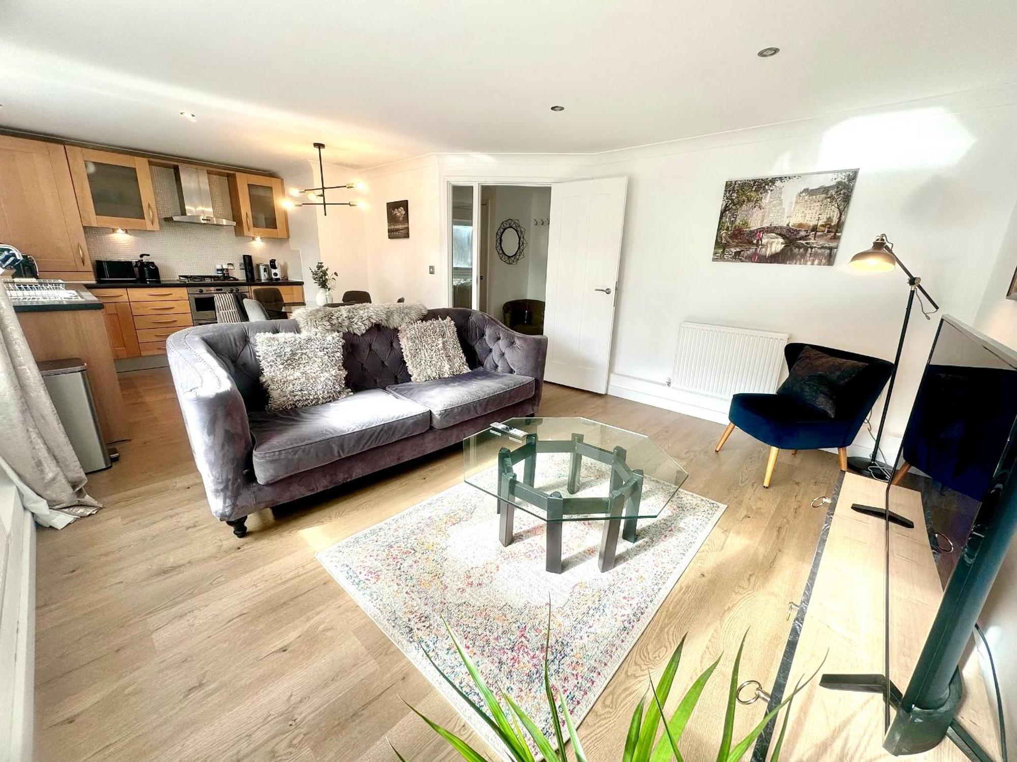 Kiwi Tree Serviced Apartment CBG Exterior photo